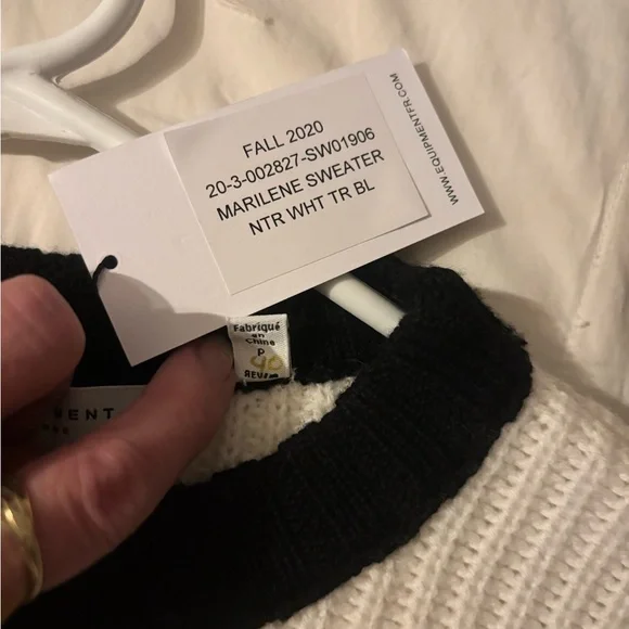 Equipment Femme • Soft • 100% Wool • Black and White (off white) Striped Sweater - Picture 8 of 16